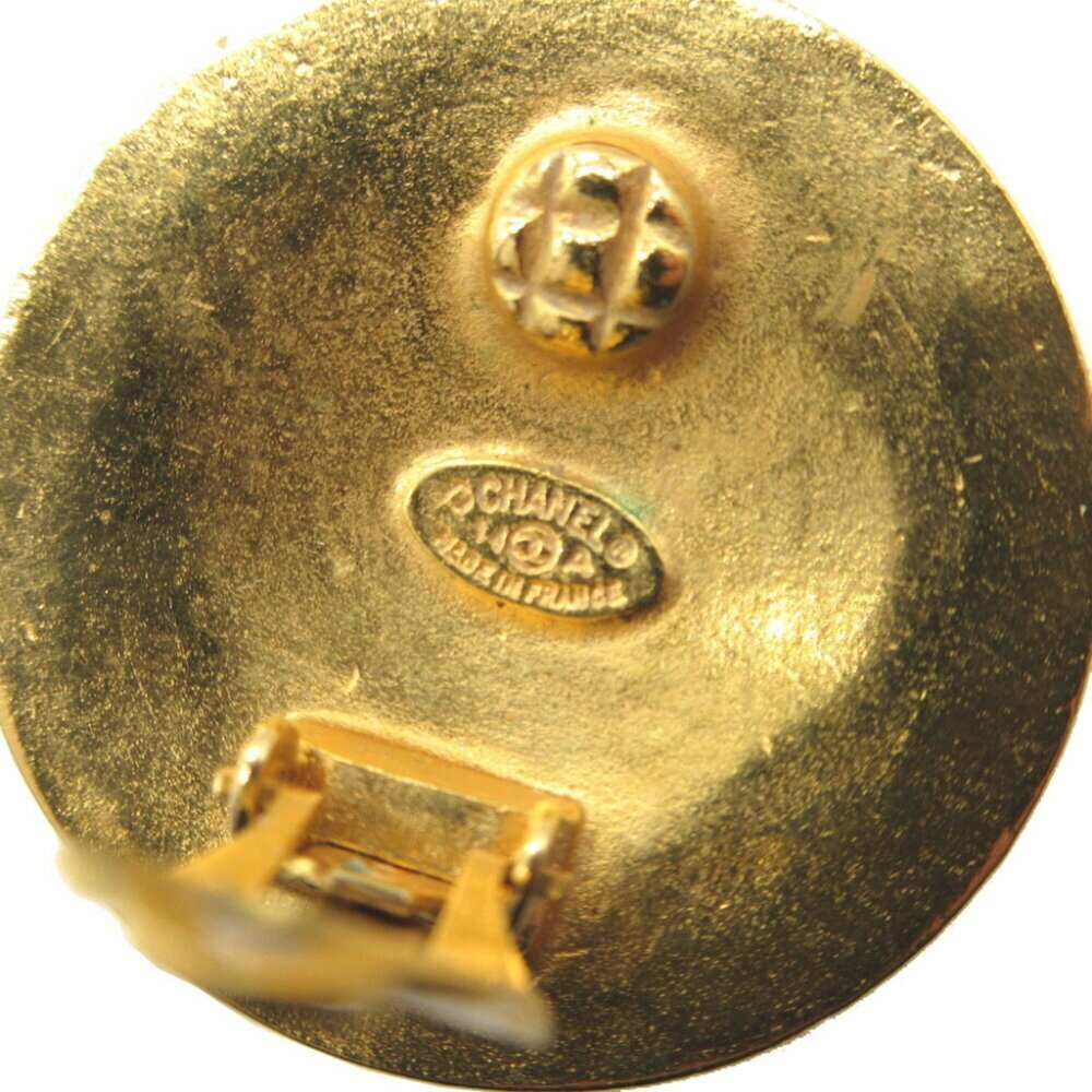 CHANEL Authentic Gold Earrings - Picture 3 of 3